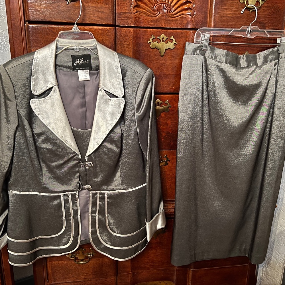 Sunday’s Best Beautiful Women’s Suit